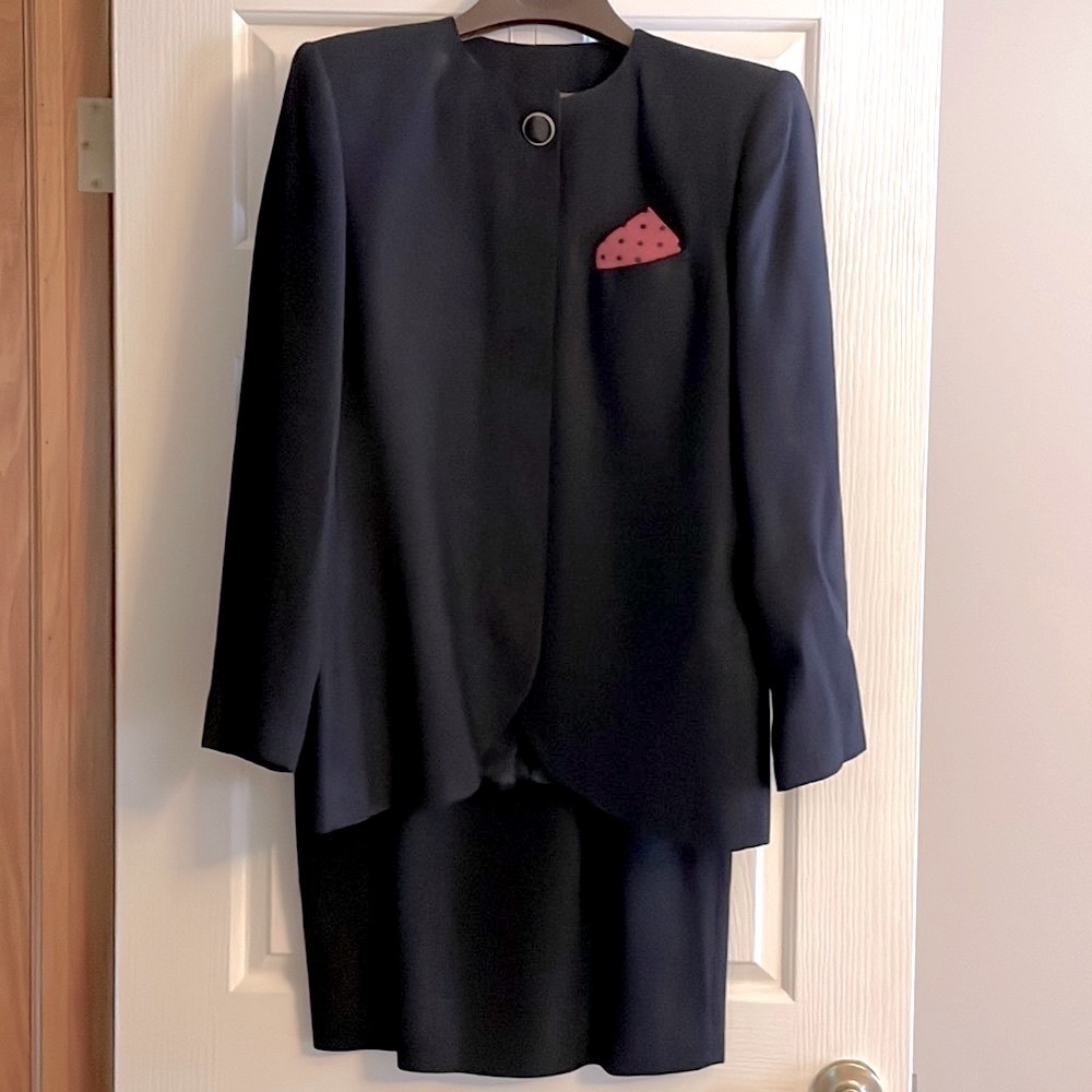 VINTAGE DIVIDENDS 90’s 2 PIECE PROFESSIONAL SKIRT SUIT LINED SIZE 10 NAV…